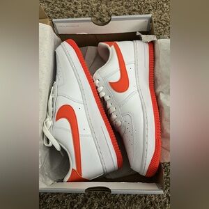 BRAND NEW Nike Air Force 1 '07 White Team Orange Men’s Size 8.5